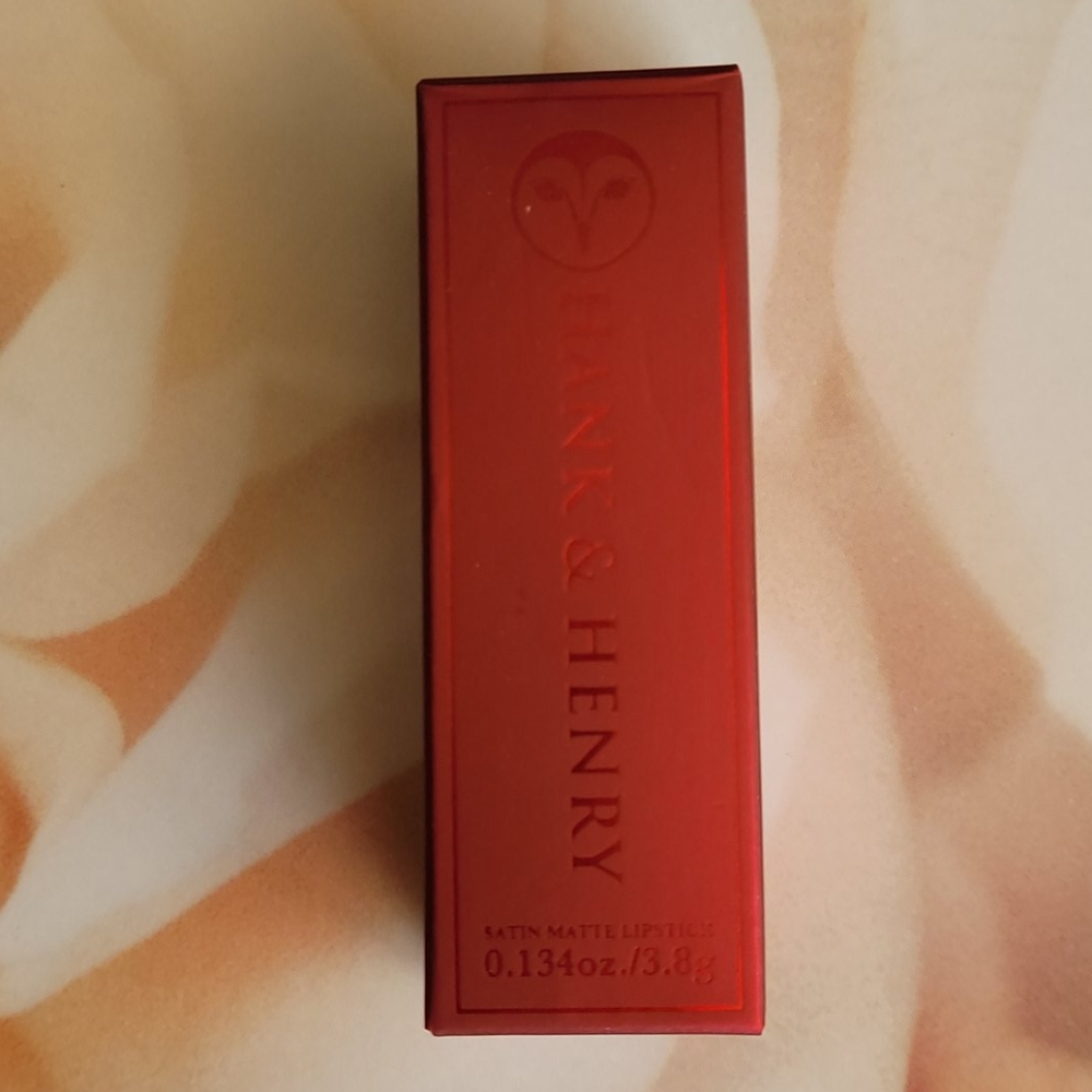 Hank & Henry satin matte lipstick
